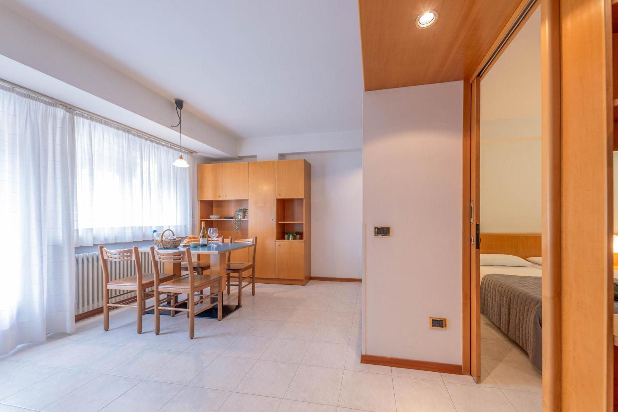 Comano Vacanze Appartamenti Comano Terme Exteriér fotografie