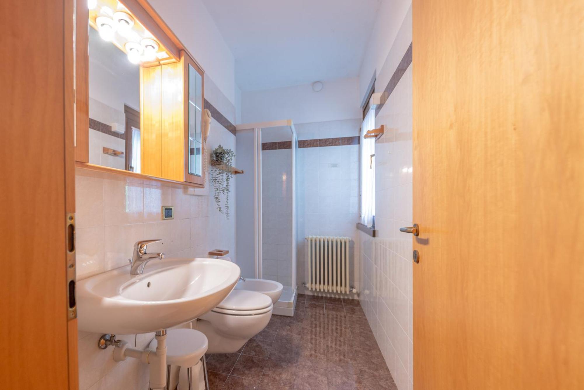 Comano Vacanze Appartamenti Comano Terme Exteriér fotografie